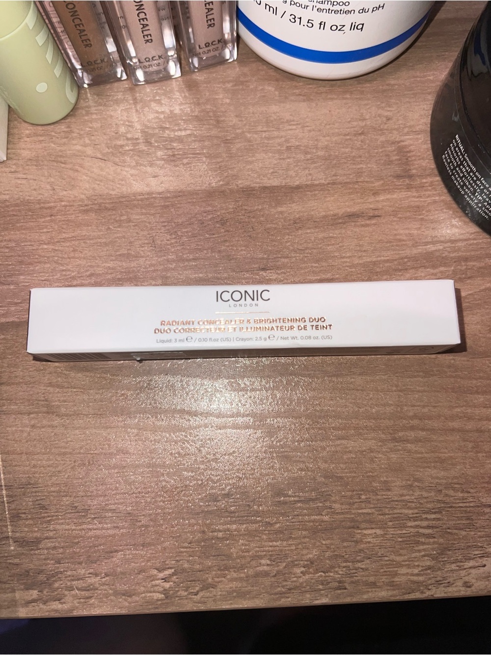 Iconic London Concealer and brightening duo